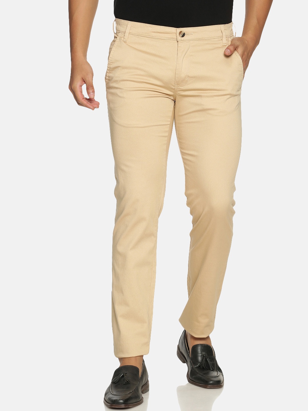 

Chennis Men Beige Slim Fit Printed Chinos