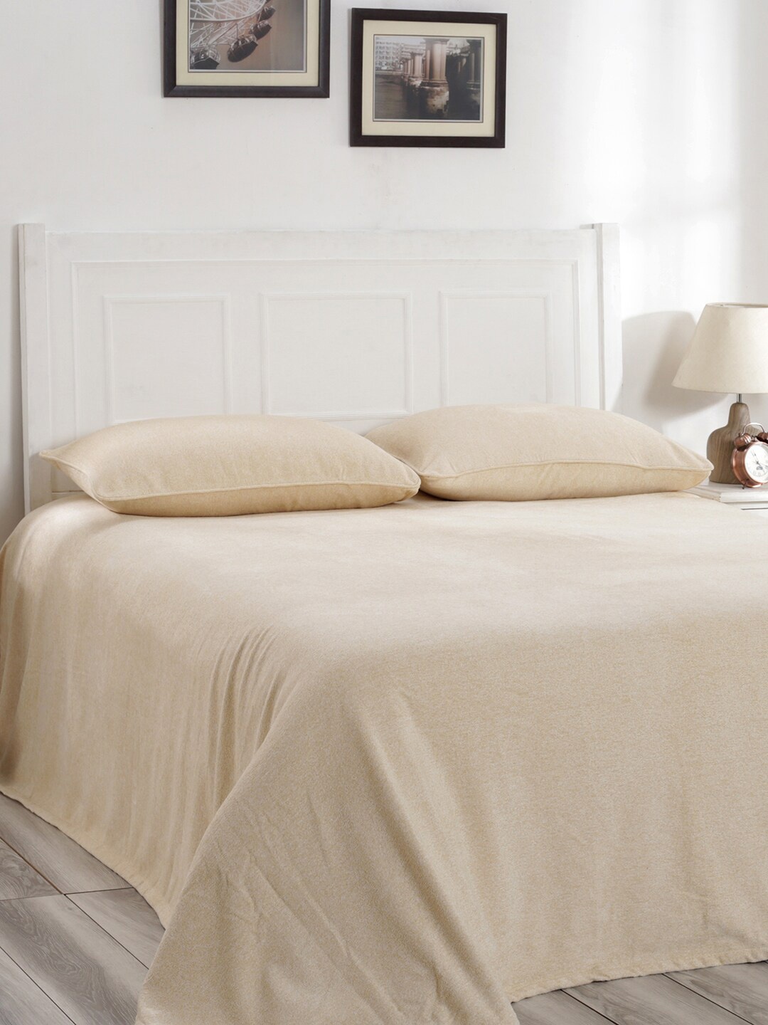

MASPAR Beige Solid Cotton 310 GSM Double Queen Bed Cover