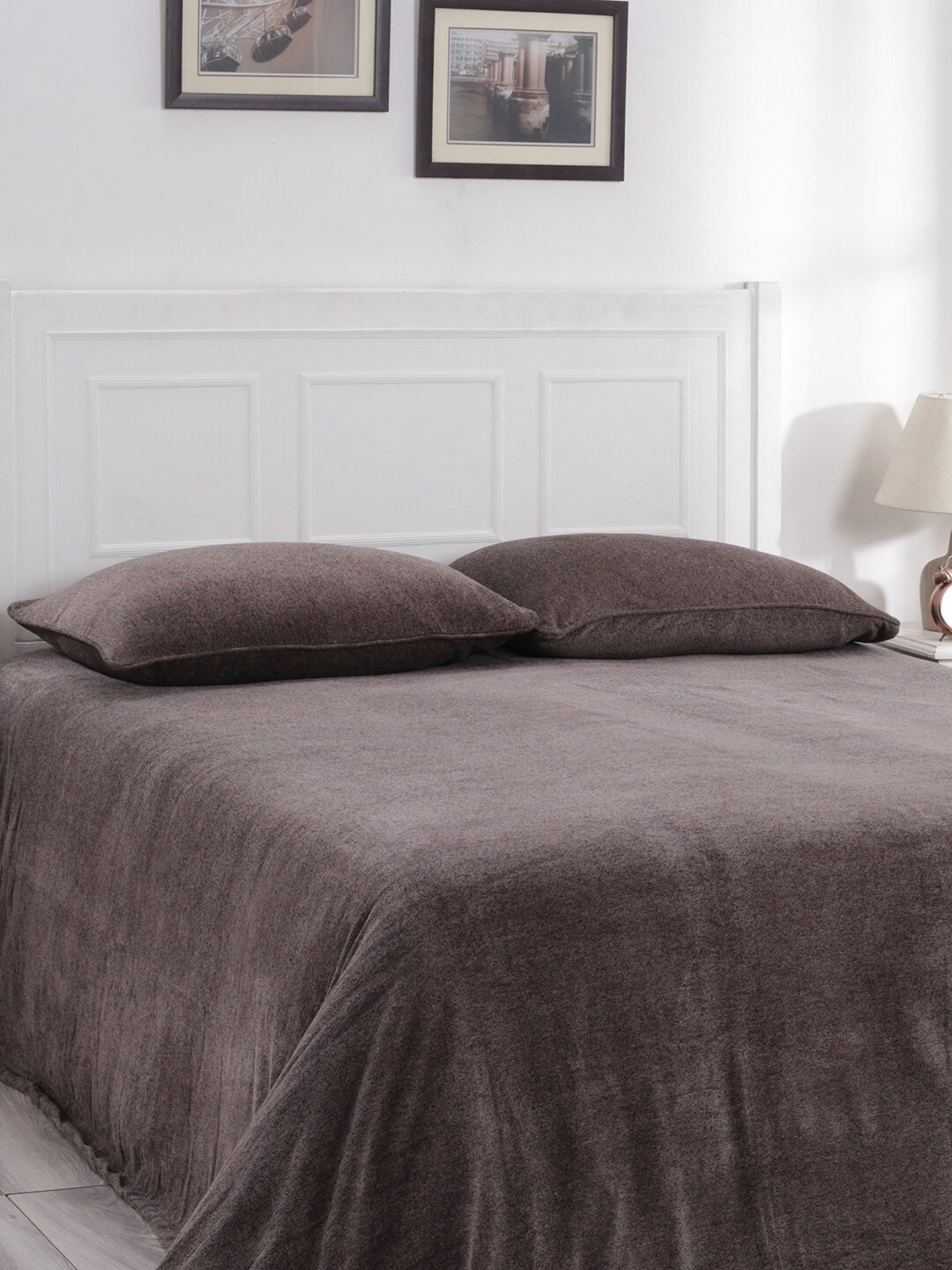 

MASPAR Taupe Solid Charlotte 310 GSM Double Bed Cover