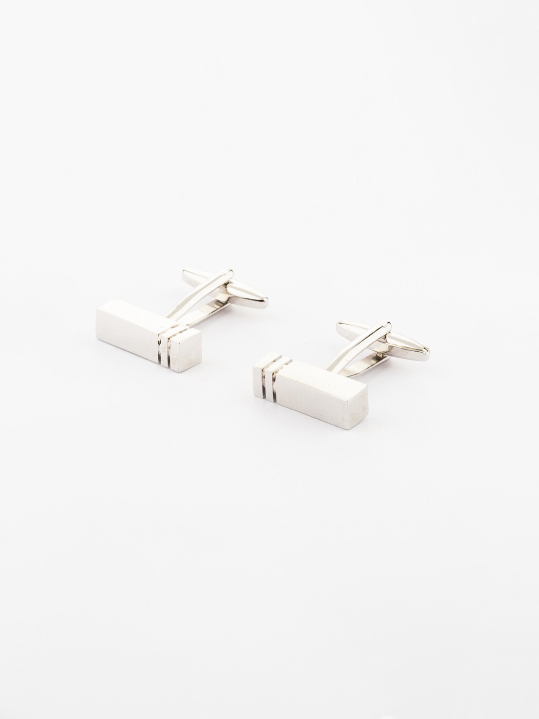 

The Tie Hub Rhodium-Plated Silver-Toned Rectangle Cufflinks