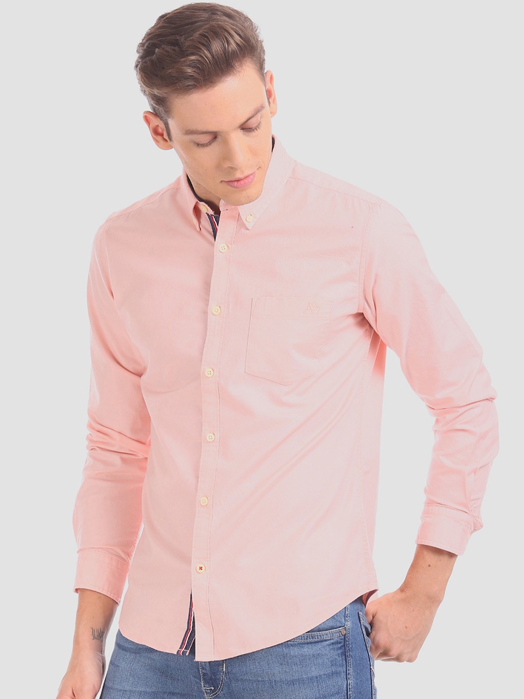 

Aeropostale Men Pink Regular Fit Solid Casual Shirt