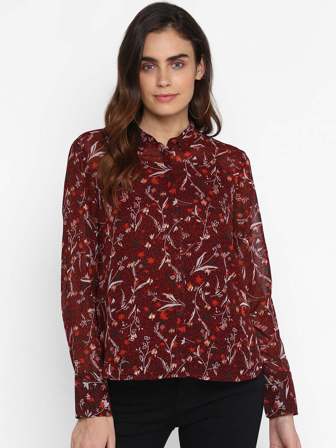 

HOUSE OF KKARMA Women Maroon & Off-White Regular Fit Printed Casual Shirt