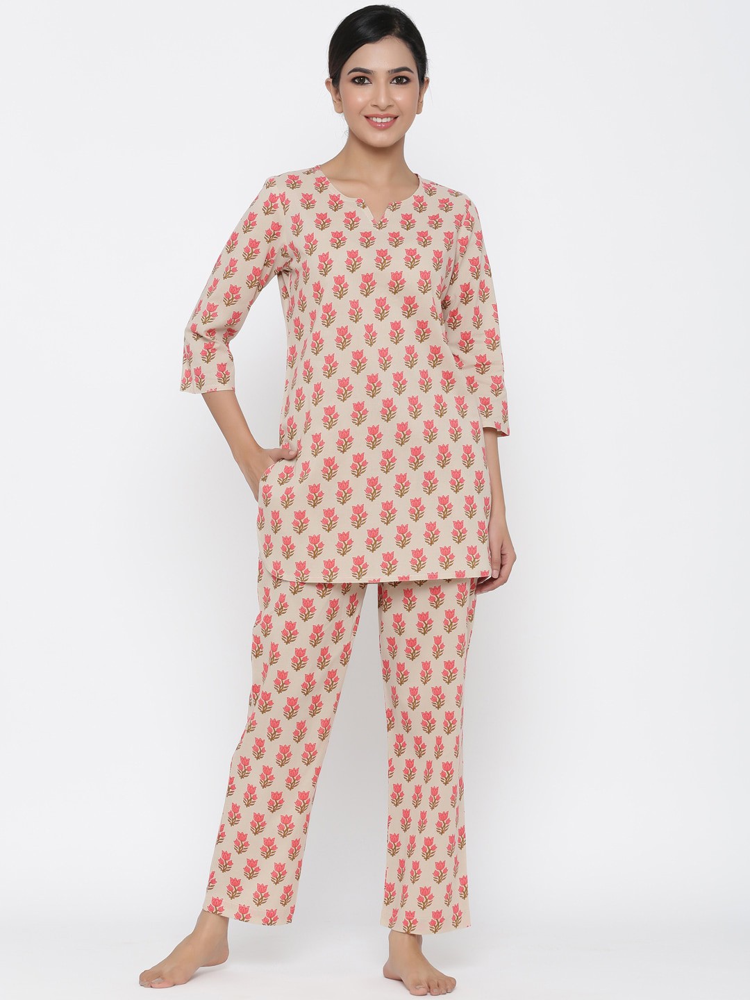 

Jaipur Kurti Women Beige & Pink Printed Night suit