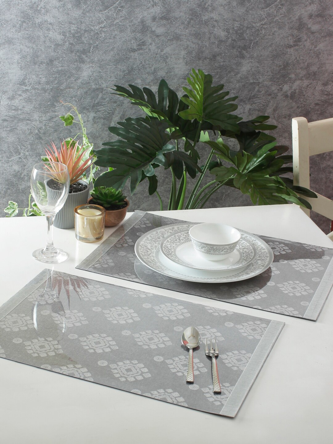

Eyda Set Of 6 Grey Melange & Silver-Toned Jacquard Table Place Mats
