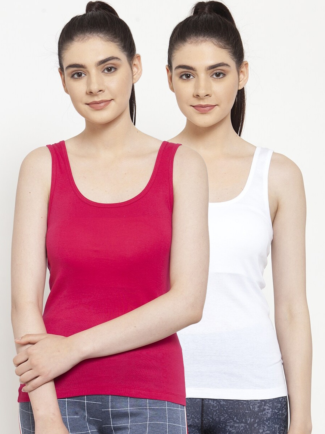 

Friskers Women White Solid Tank Top
