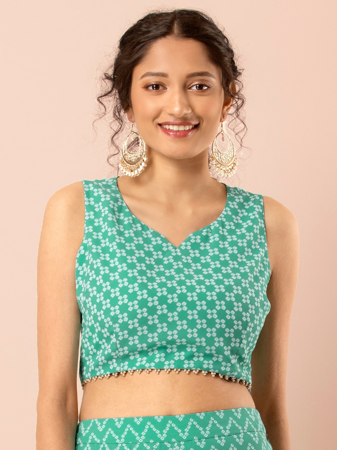 

INDYA Women Green Bandhani Printed Crop Top