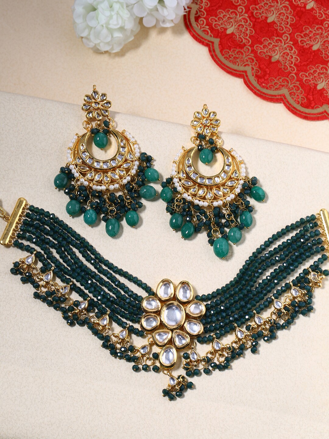 

Shoshaa Gold-Plated Green & White Kundan-Studded Beaded Jewellery Set