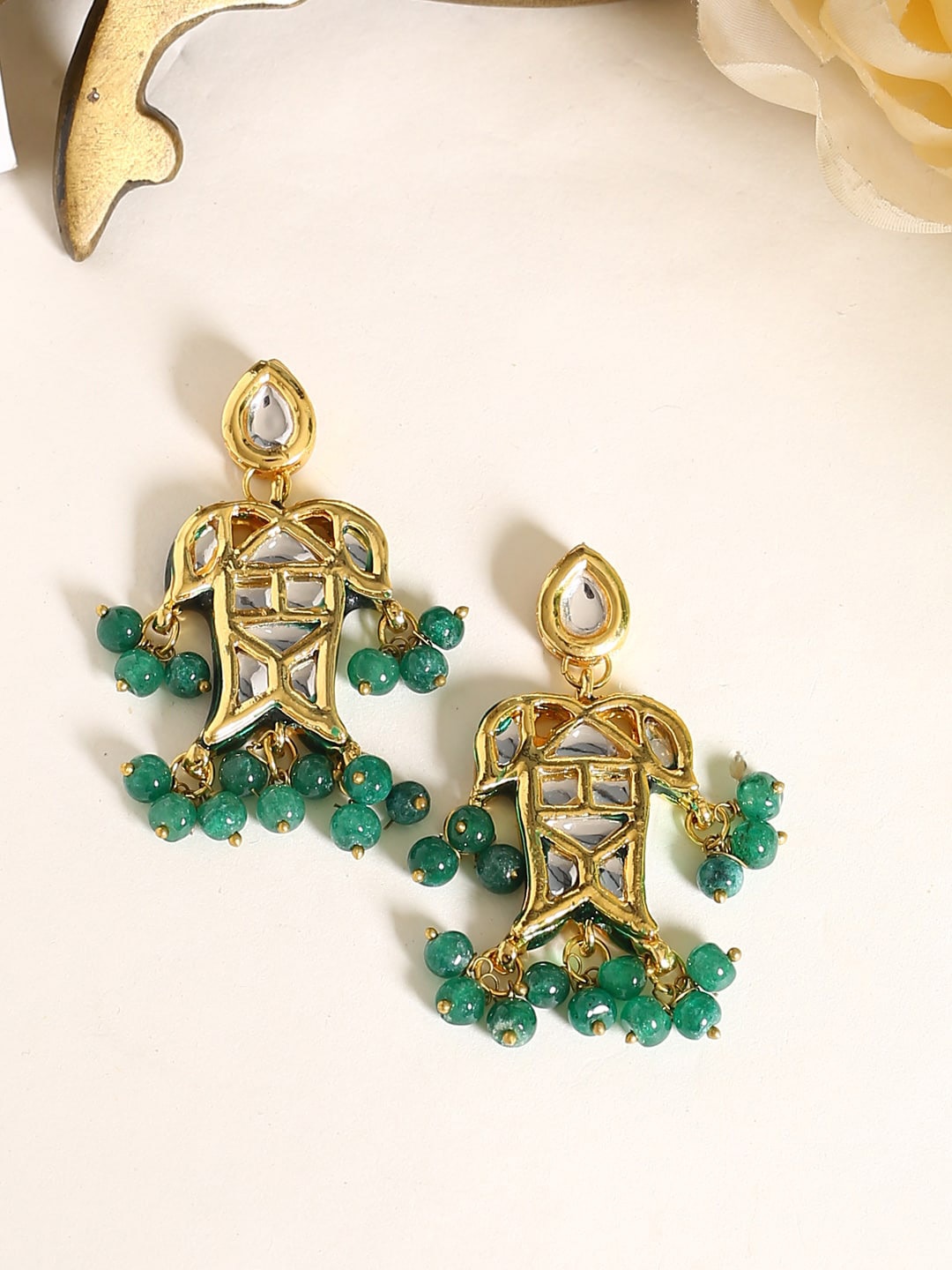

Shoshaa Green & Gold-Plated Handcrafted Kundan Geometric Drop Earrings
