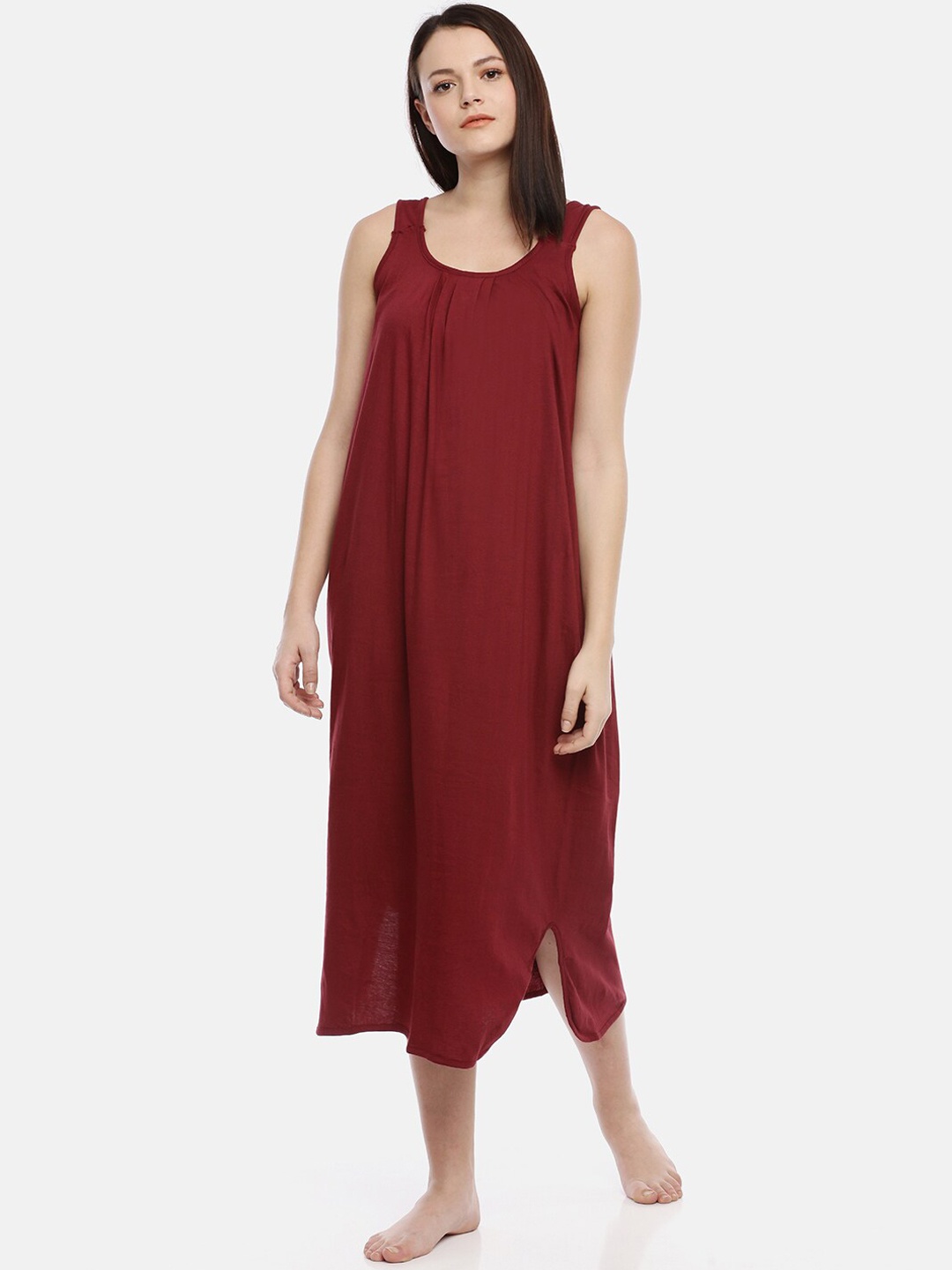

GOLDSTROMS Maroon Solid Nightdress