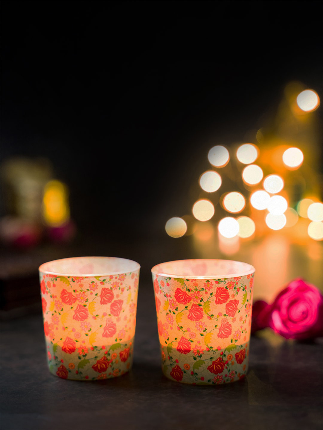 

Kolorobia Ornate Mughal Votive Candle Holder, Assorted