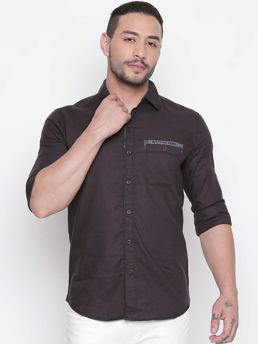 

Mufti Men Brown Slim Fit Solid Casual Shirt