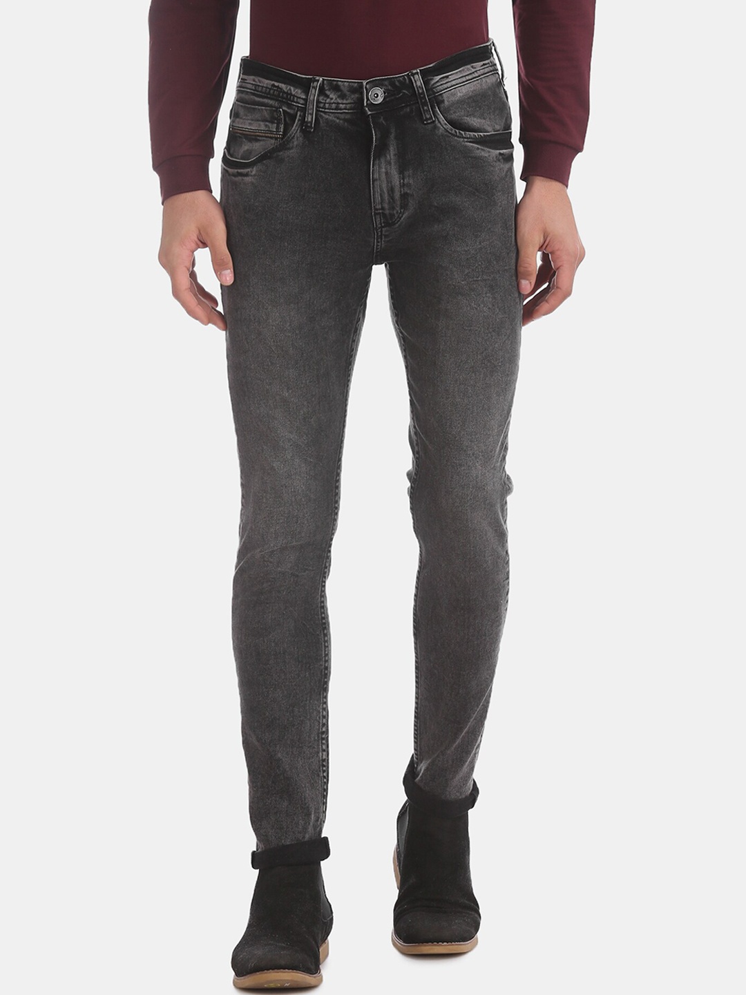 

Ed Hardy Men Grey Slim Fit Mid-Rise Clean Look Jeans