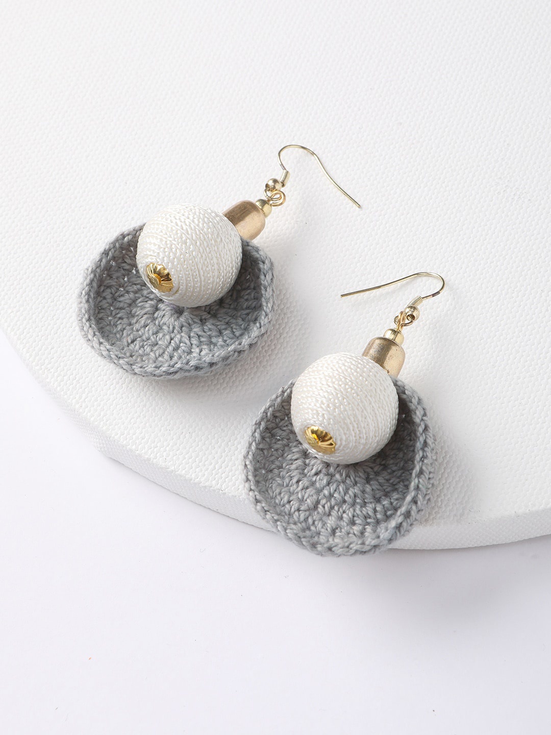 

STREET 9 Grey & White Circular Drop Earrings