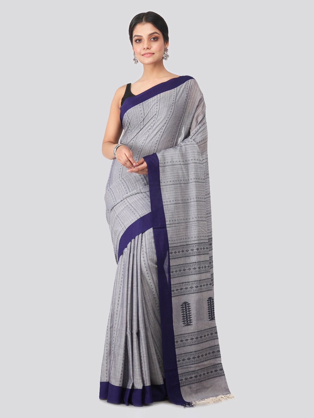 

PinkLoom Grey Pure Cotton Woven Design Handloom Sustainable Saree