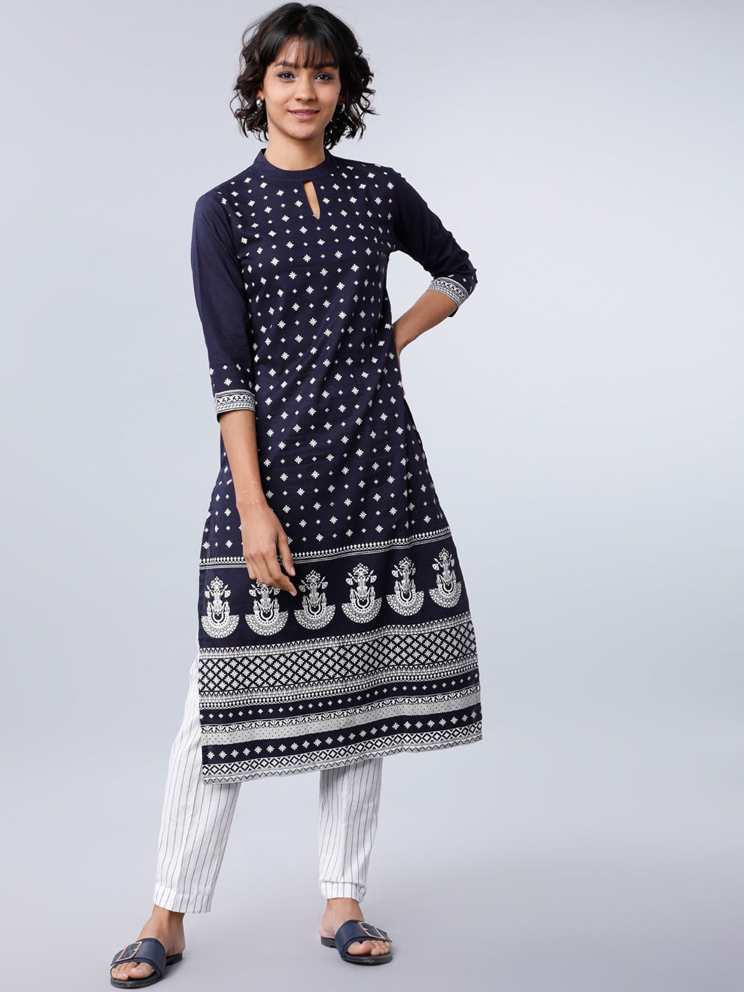 

Vishudh Women Navy Blue Printed A-Line Kurta