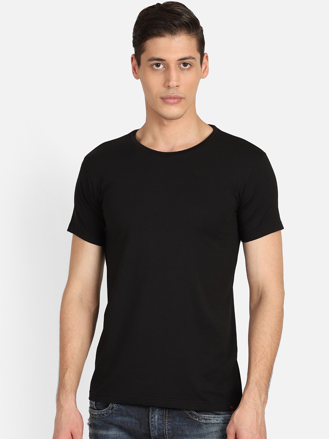 

PUNK Men Black Solid V-Neck T-shirt