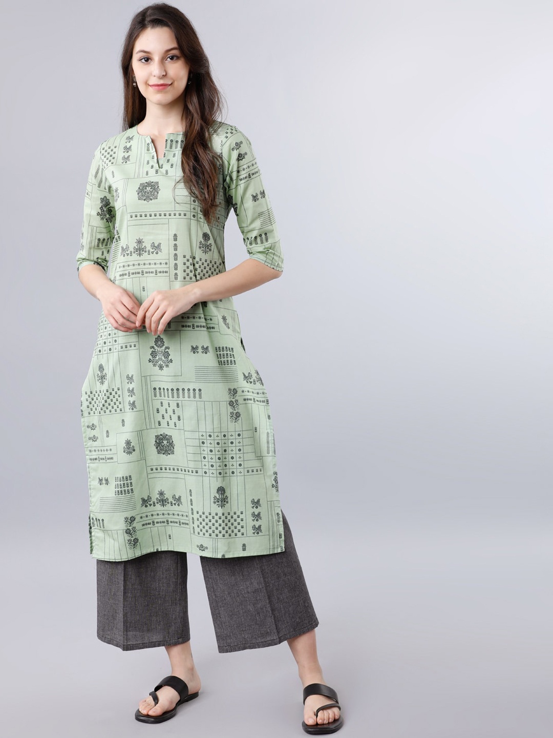 

Vishudh Women Green Printed Straight Kurta