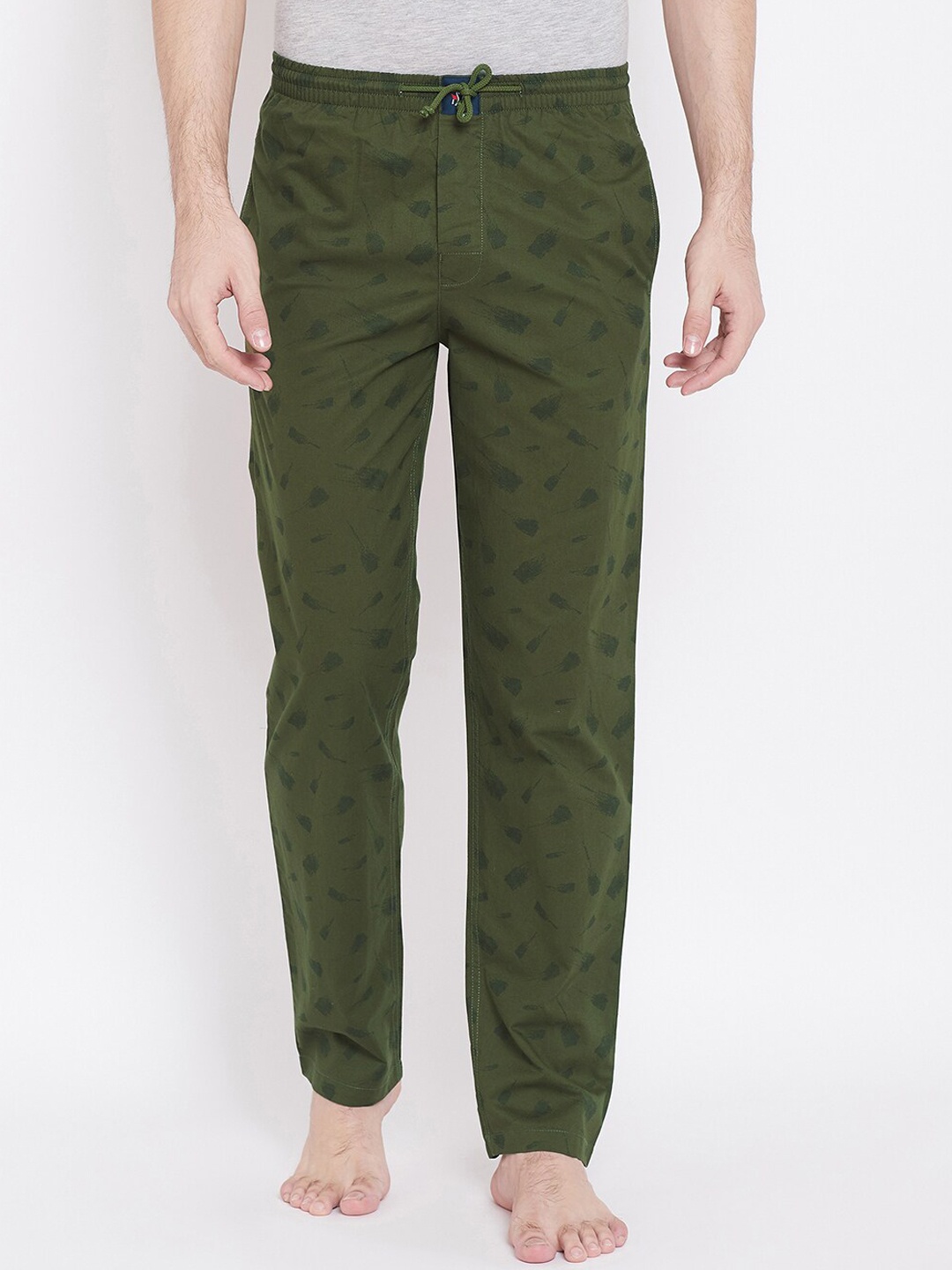

Crimsoune Club Men Olive Green & Grey Printed Lounge Pants