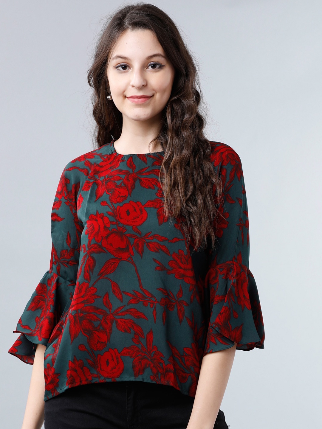 

Tokyo Talkies Women Teal Blue & Red Floral Printed Top