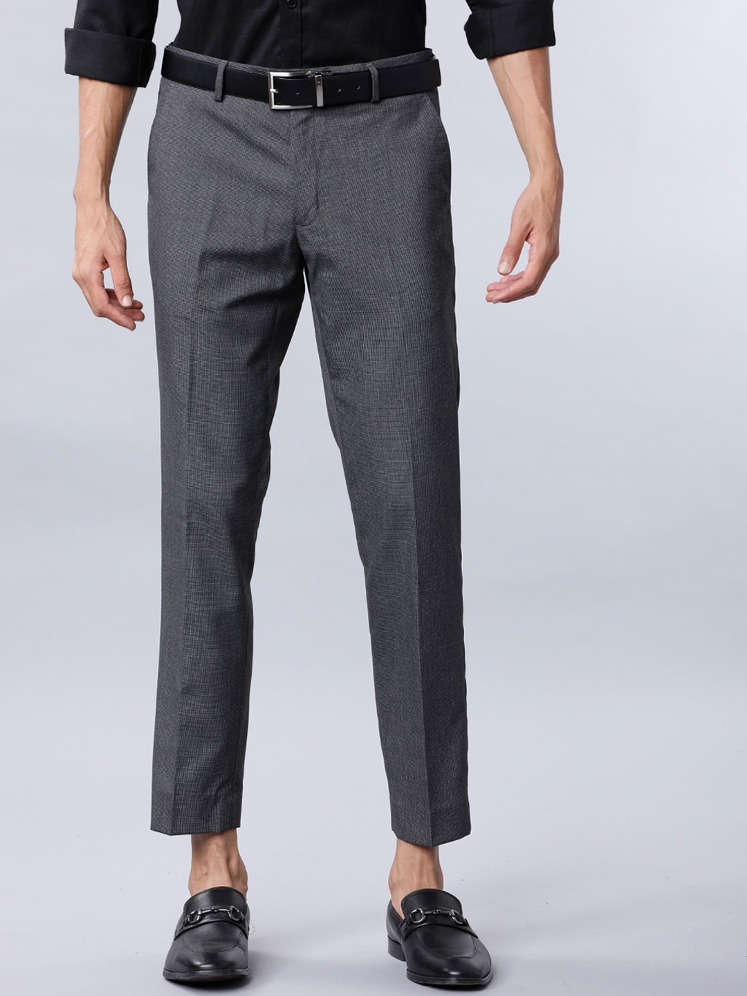 

Black coffee Men Charcoal Grey Slim Fit Micro Checked Formal Trousers