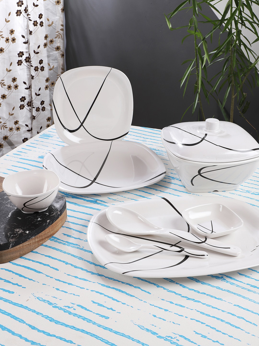 CDI White & Black Set