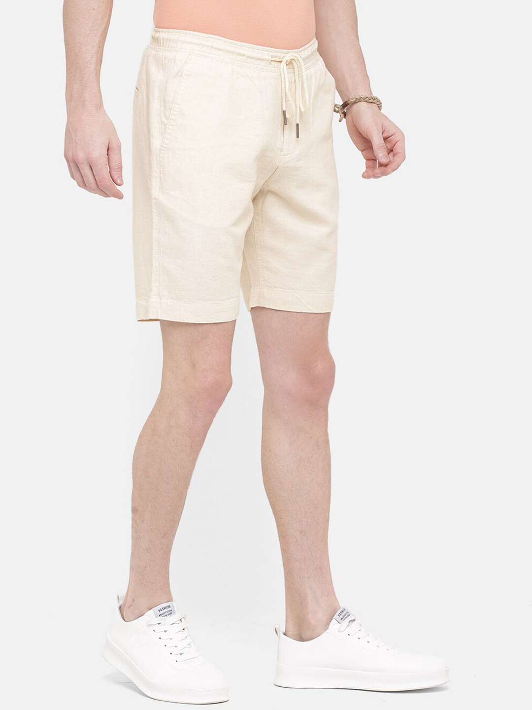 

CAVALLO by Linen Club Men Beige Solid Slim Fit Regular Cotton Linen Shorts