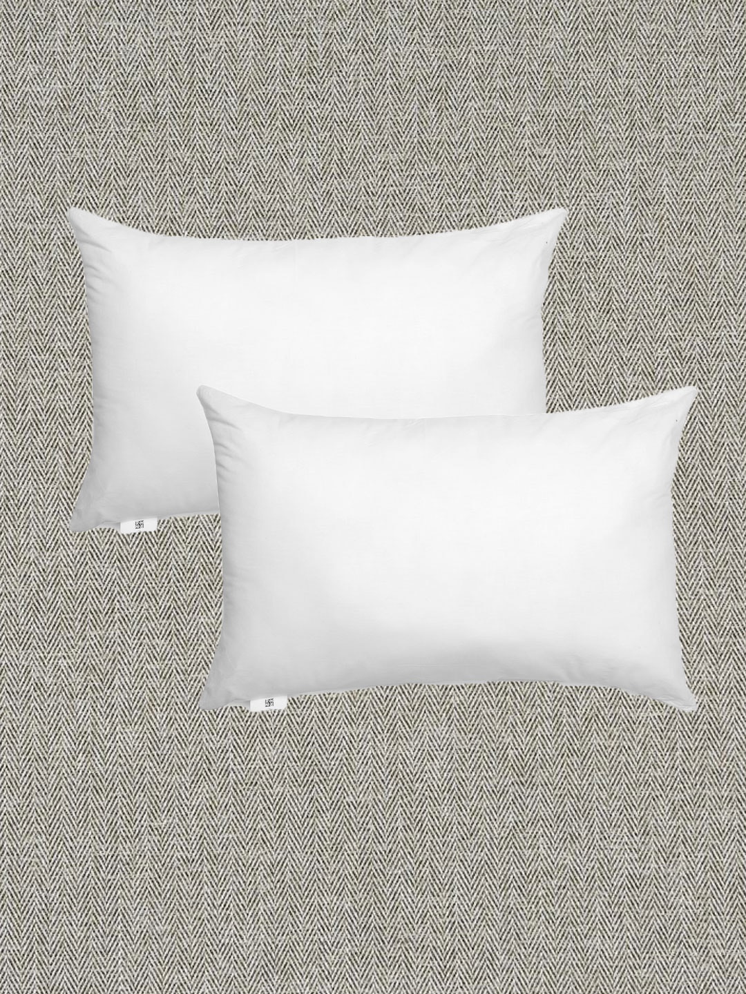 

ROMEE White 2 Pieces Microfiber Rectangular Cushion Fillers
