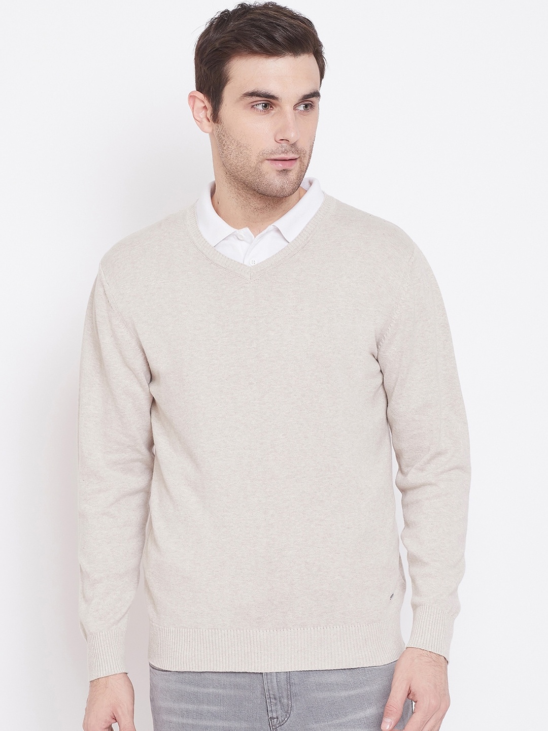 

Crimsoune Club Men Beige Solid Pullover Sweater
