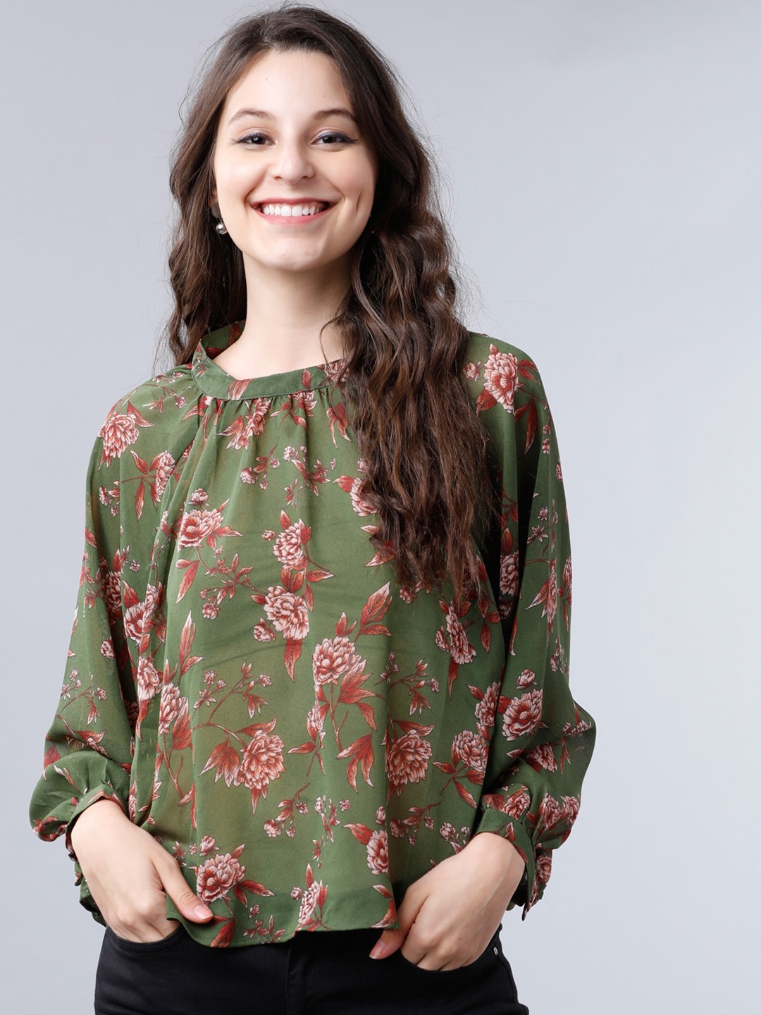 

Tokyo Talkies Women Olive Green Printed Top
