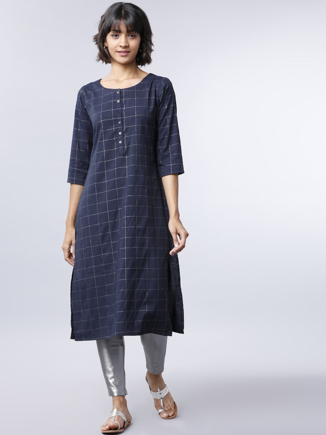 

Vishudh Women Navy Blue & Silver Checked Straight Kurta