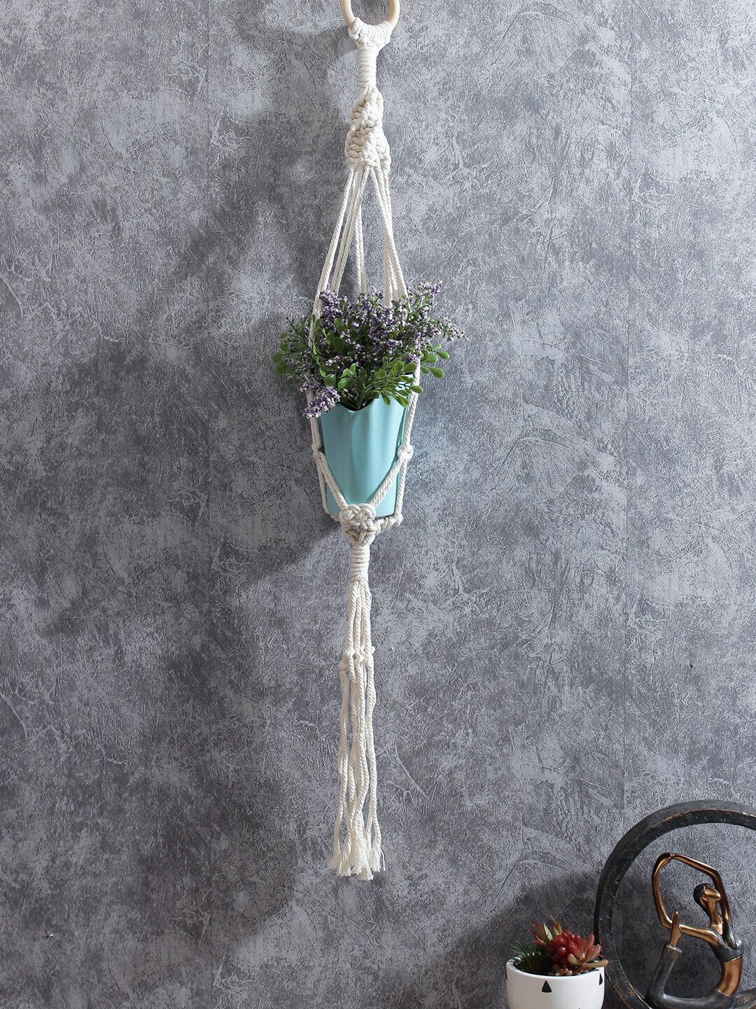 Aapno Rajasthan White Hand Knotted Hanging Wall Decor for 1 Planter
