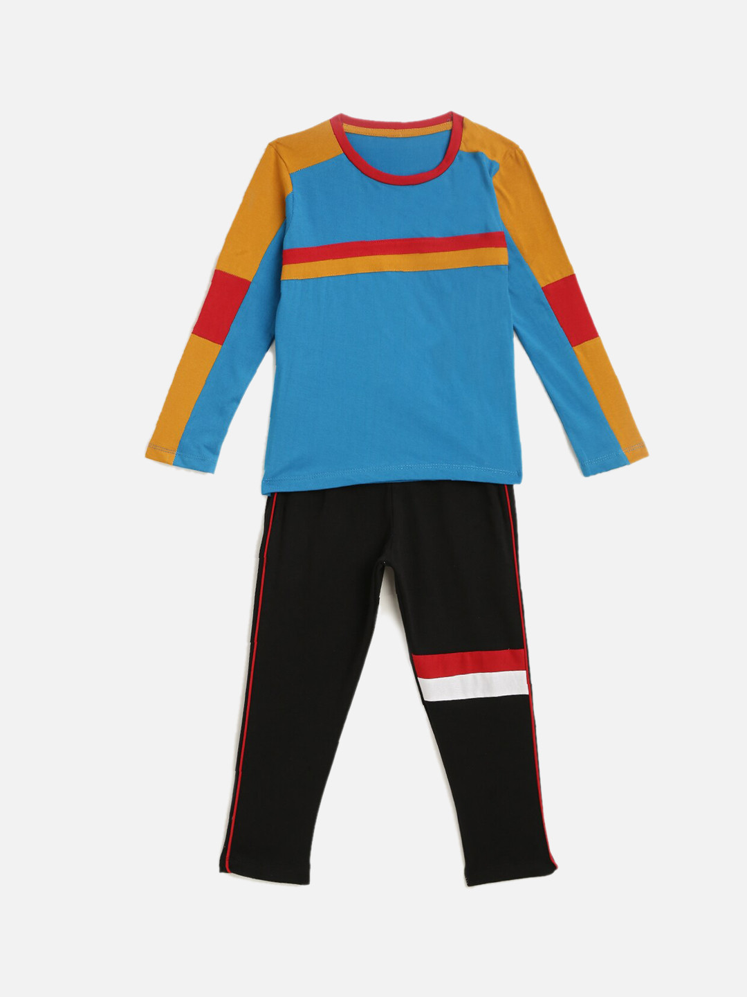 

KIDSCRAFT Boys Blue & Red Solid Night Suit