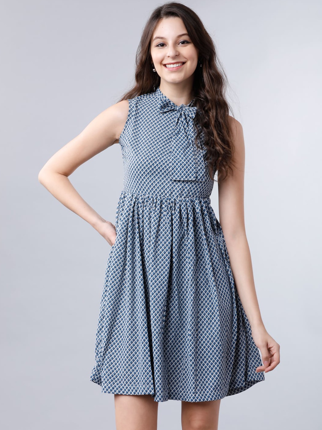 

Tokyo Talkies Women Blue Printed Fit and Flare Dress