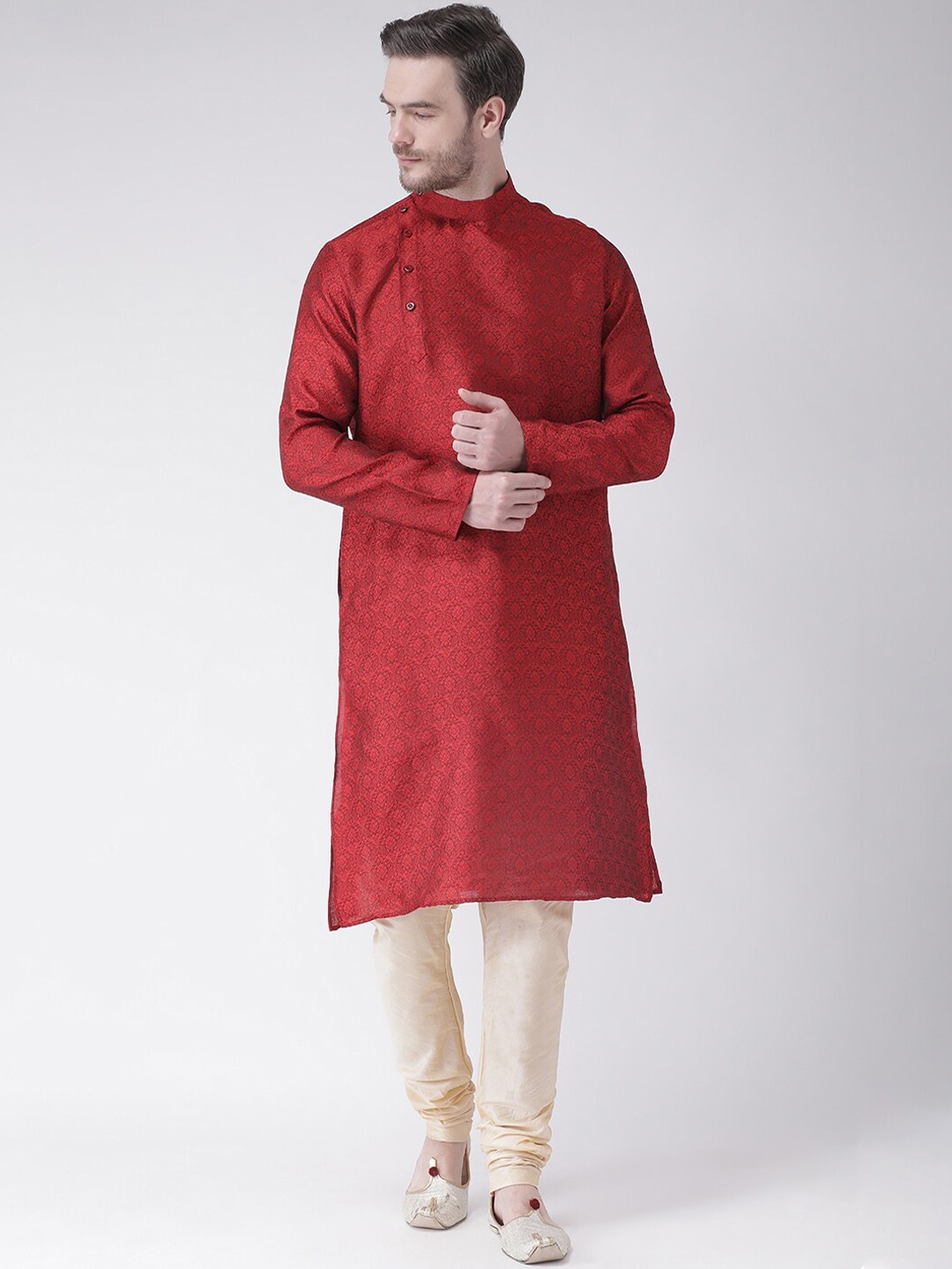 

LAMAAYA Men Red Banarasi Silk Kurta With Churidar