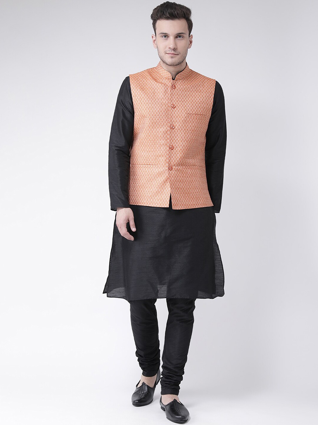 

LAMAAYA Men Black Kurta with Pyjamas & With Nehru Jacket
