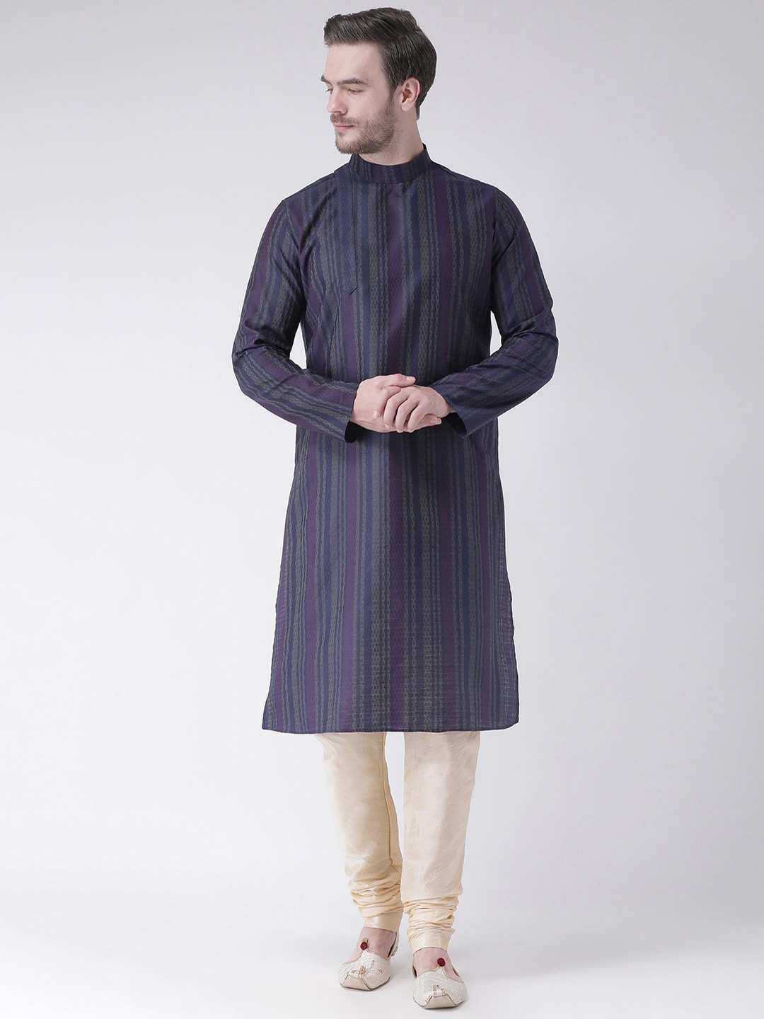 

LAMAAYA Men Navy Blue Striped Kurta With Churidar