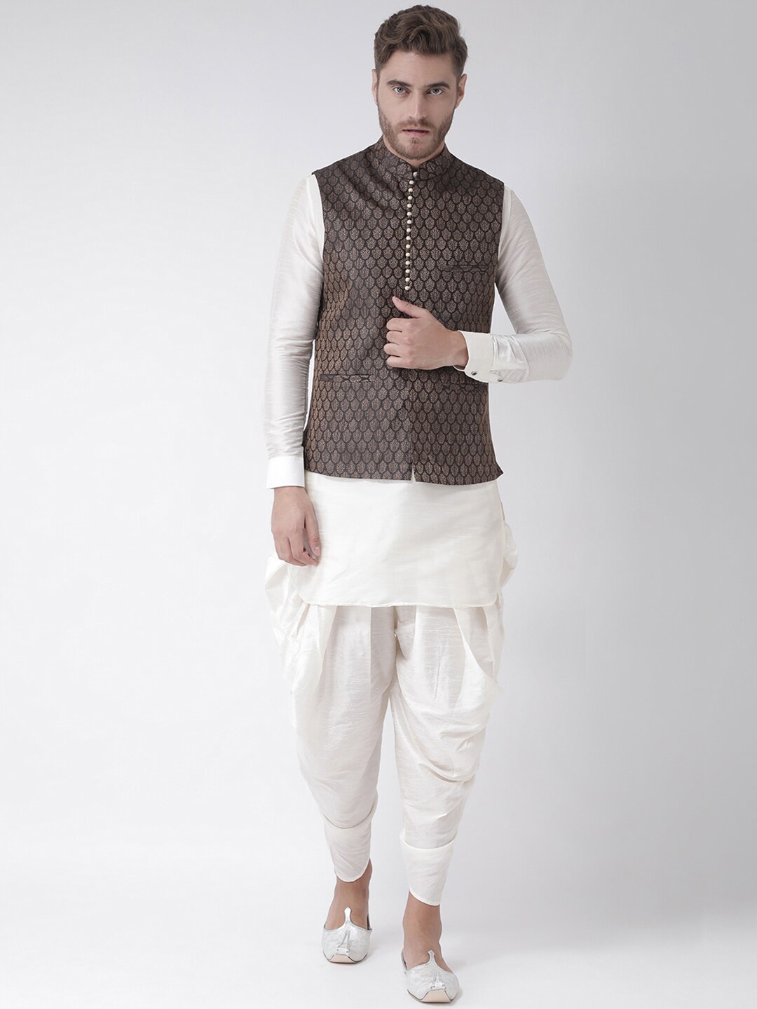 

LAMAAYA Men Charcoal Grey & Off-White Self Design Kurta with Patiala & Nehru Jacket