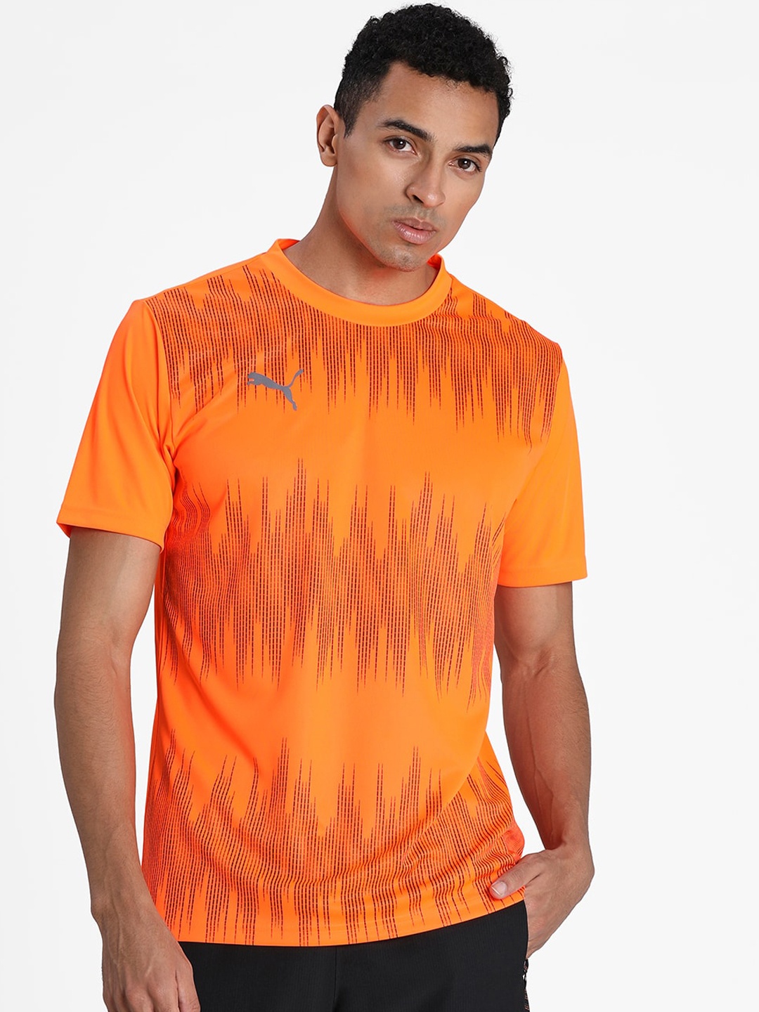

Puma Men Orange Printed ftblNXT Graphic Jersey