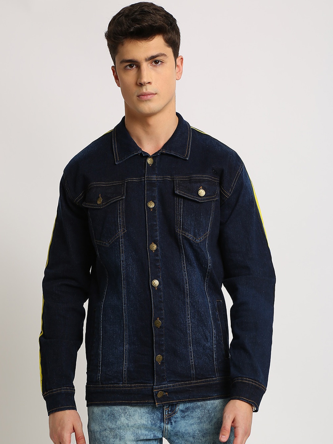 

VOXATI Men Blue Solid Denim Jacket