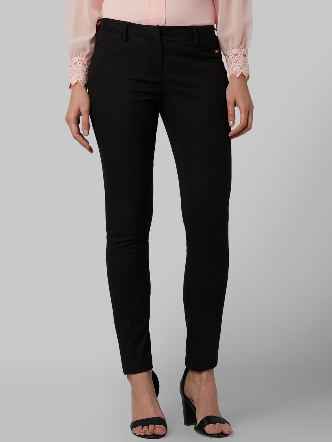 

Park Avenue Woman Women Black Regular Fit Solid Regular Trousers