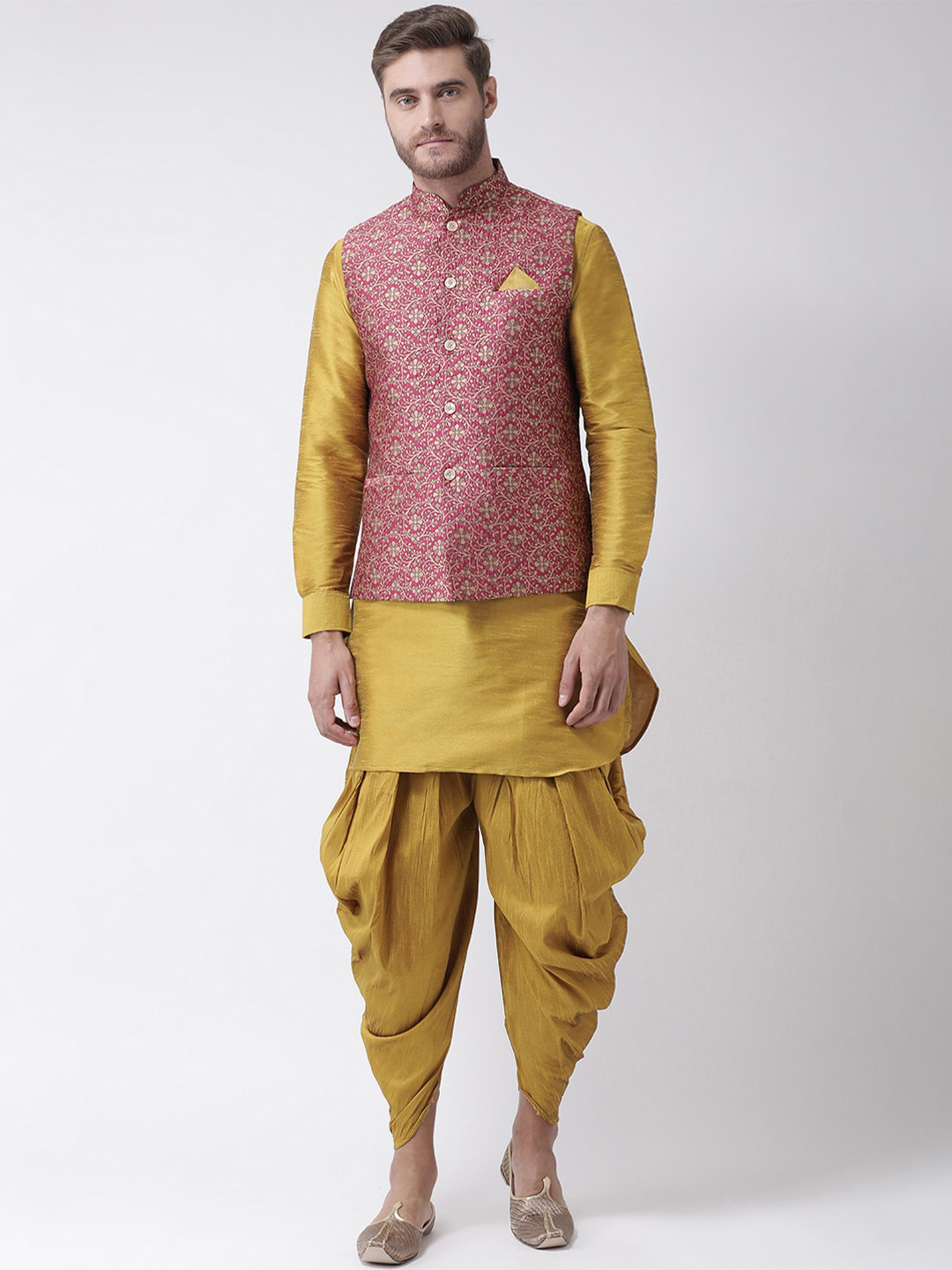 

LAMAAYA Men Mustard Yellow & Pink Solid Kurta with Dhoti Pants & Nehru Jacket