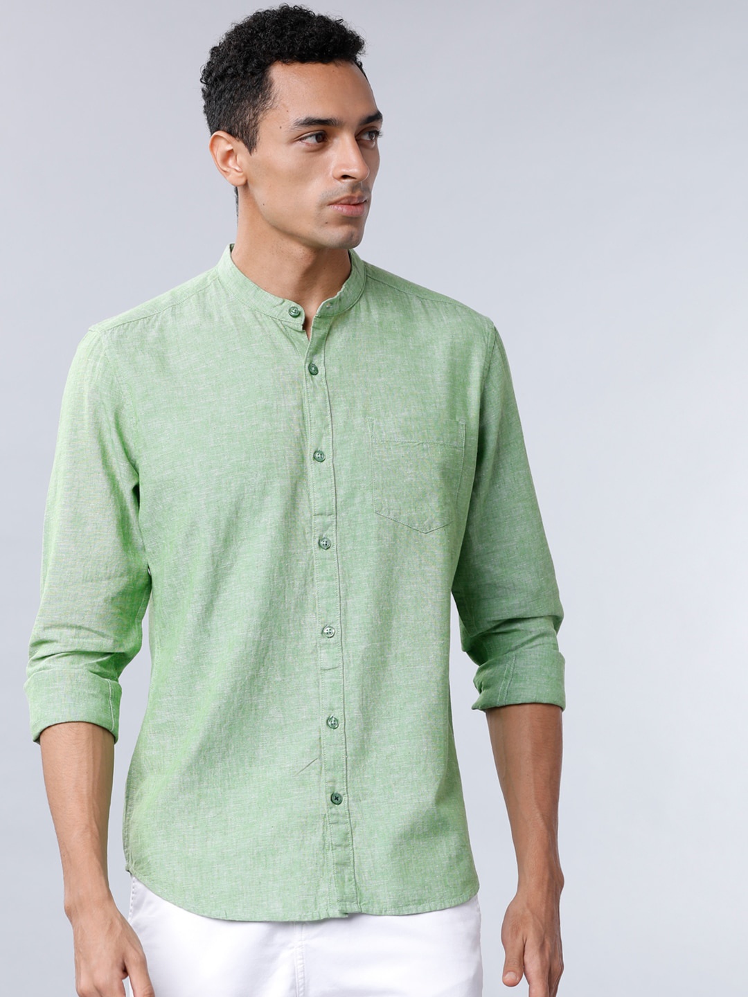 

HIGHLANDER Men Green Slim Fit Solid Casual Shirt