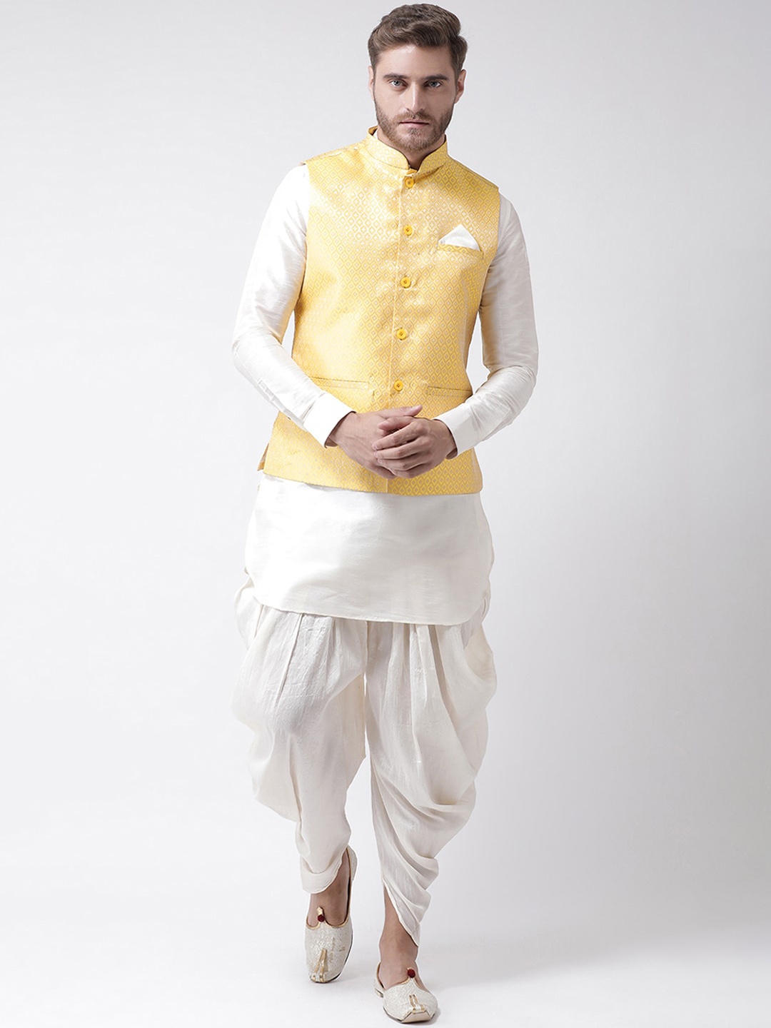 

LAMAAYA Men Yellow & Off-White Kurta with Patiala