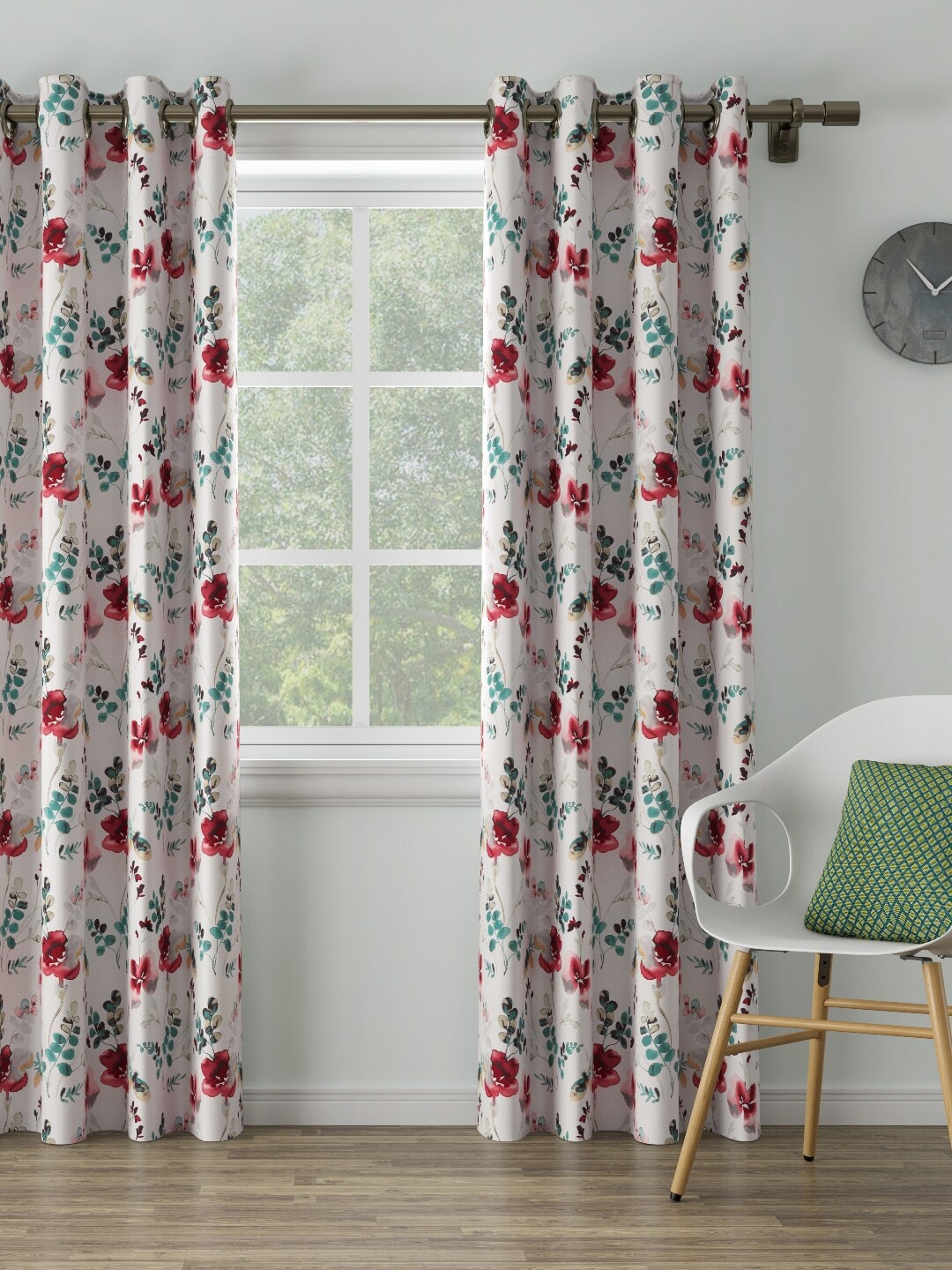 

DDecor White Single Long Door Curtain