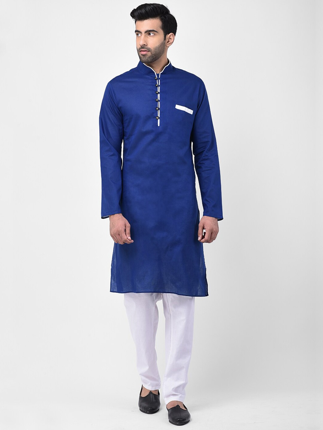 

SG LEMAN Men Navy Blue & White Solid Kurta with Pyjamas