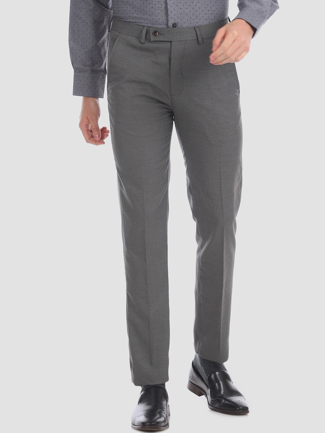 

Arrow Men Grey Slim Fit Self Design Formal Trousers