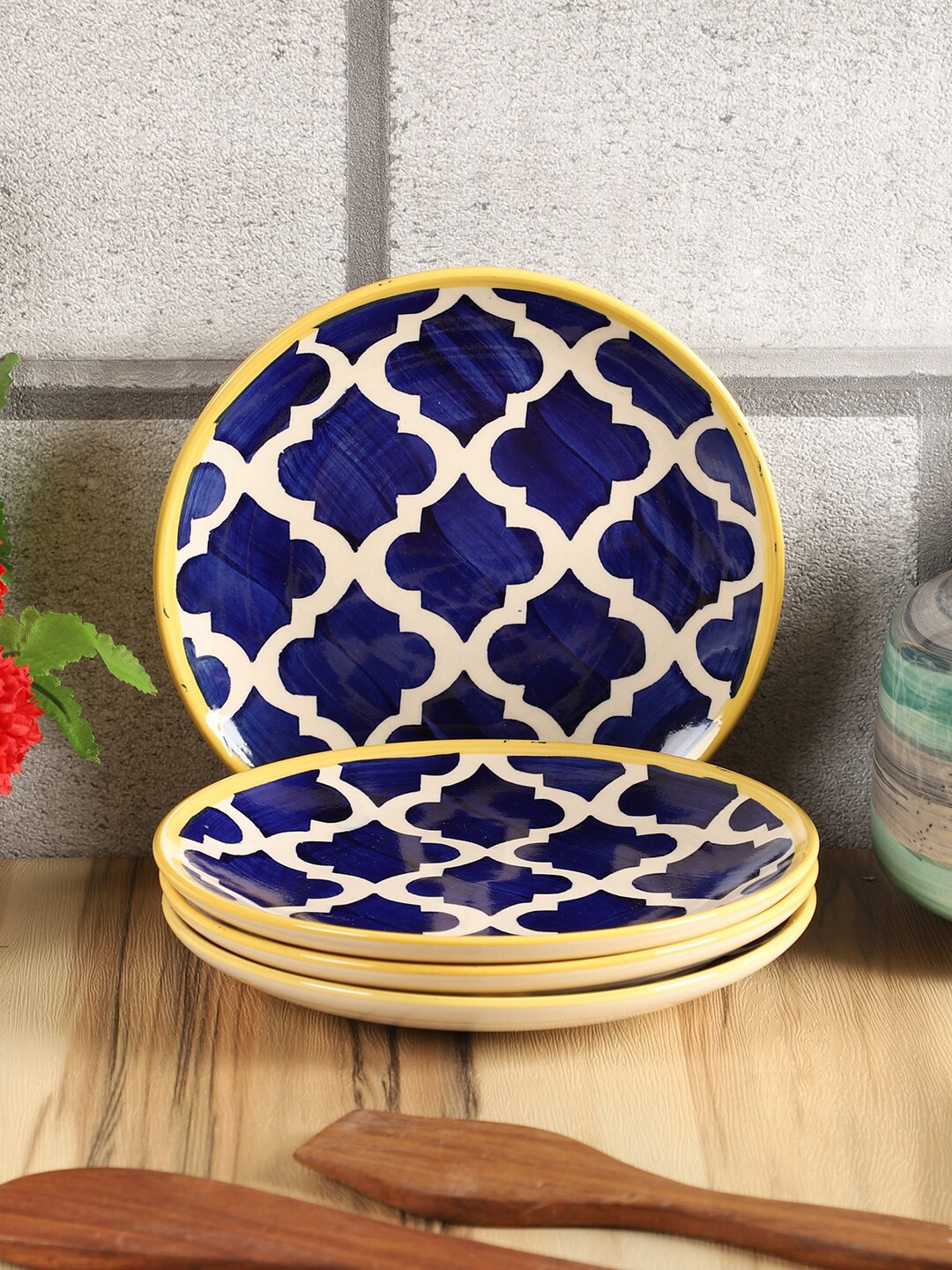 

CDI Blue & White 4 Pcs Ceramic Quarter Plates