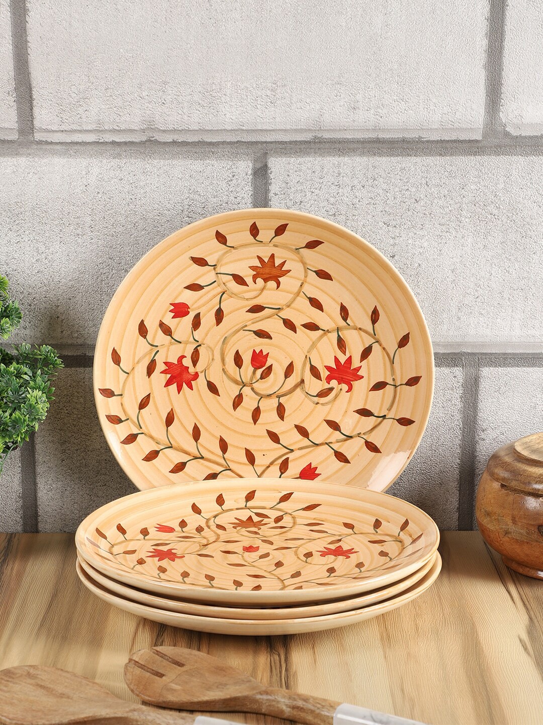 

CDI 4 Piece Cream-Coloured Ceramic Full Plates