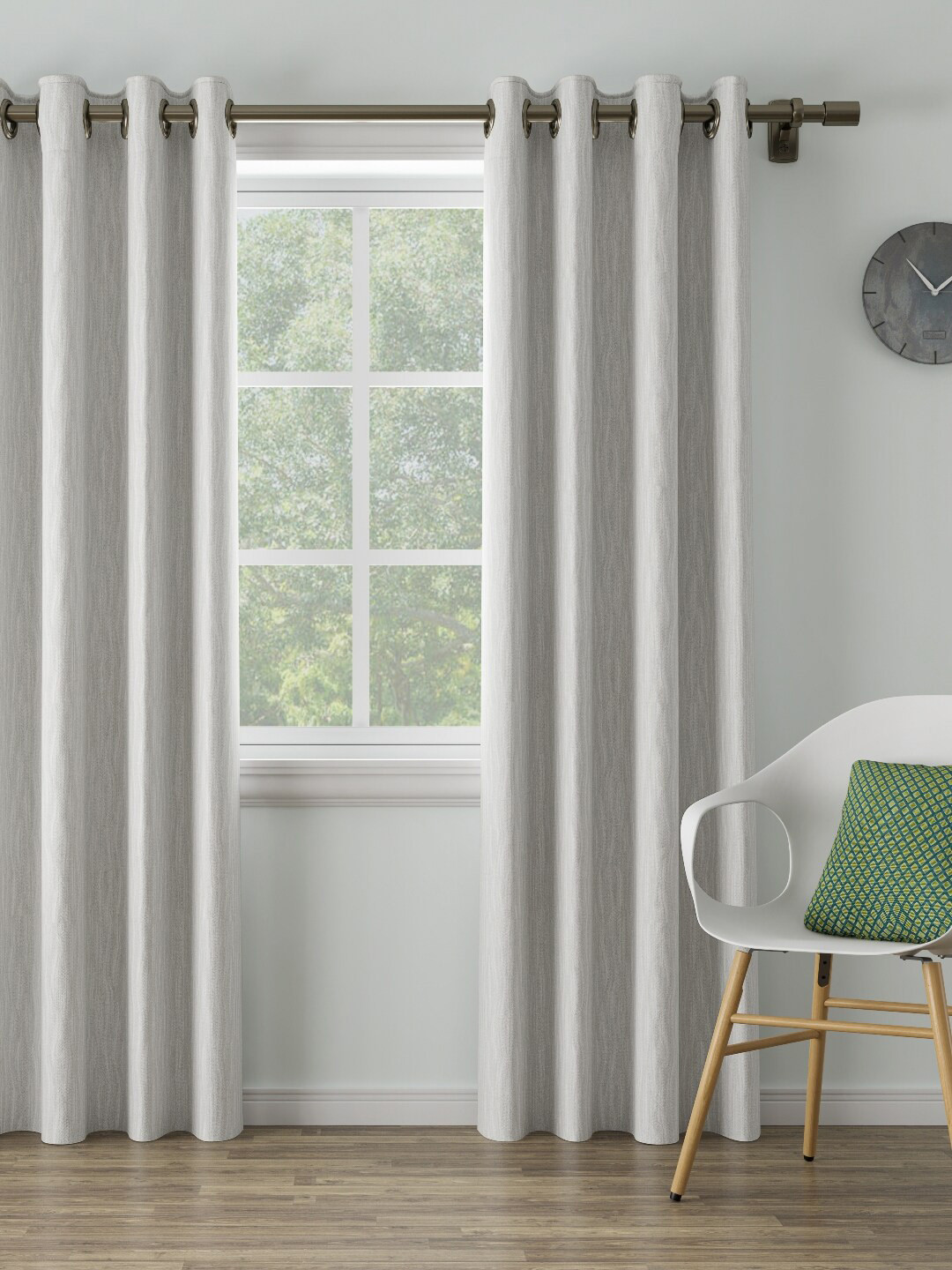 

DDecor White Single Long Door Curtain