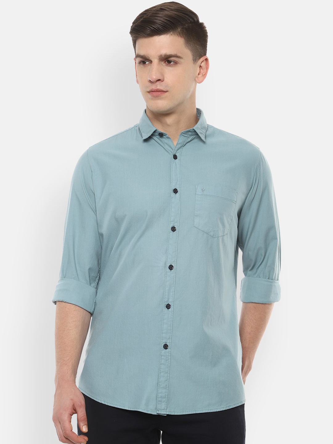 

Van Heusen Sport Men Blue Slim Fit Solid Casual Shirt